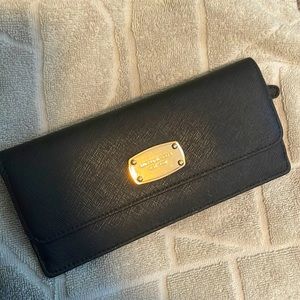 Black Michael Kors Wallet
